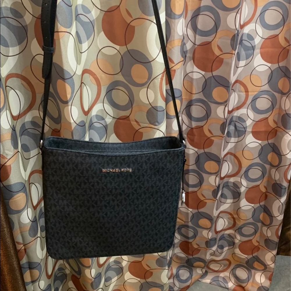 Michael Kors Crossbody Purse